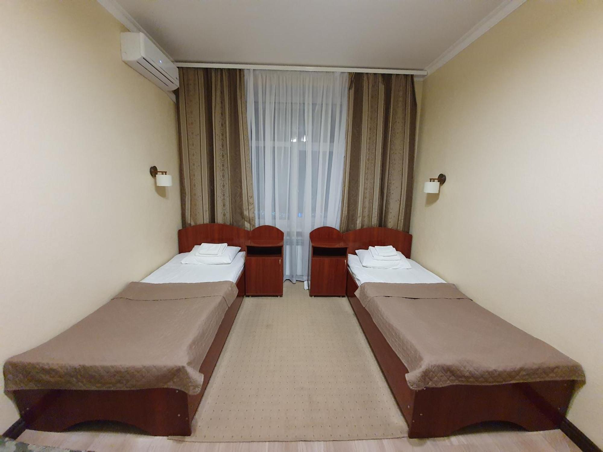 Hotel Sluch Starokostyantyniv الغرفة الصورة