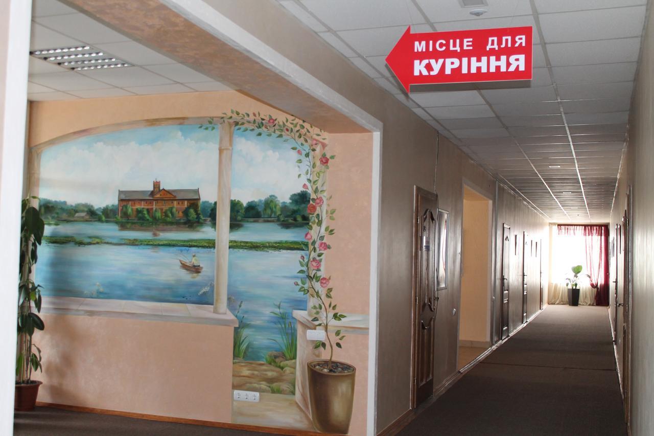 Hotel Sluch Starokostyantyniv المظهر الخارجي الصورة